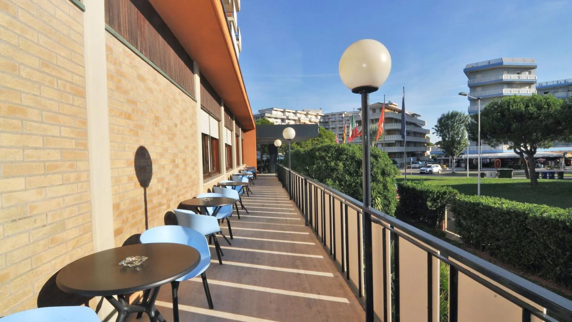 Hotel Oliver Caorle 3*,  Italien