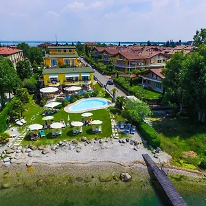 La Rondine 3* Sirmione
